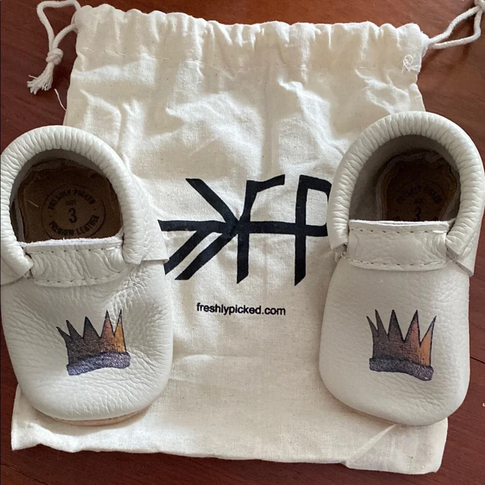 Freshly Picked White Baby Moccasins with Crown Accent